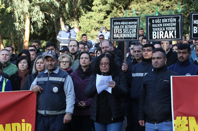 Efes Selçuklu işçiler, gelecekleri için 'Meryem Ana'dalar