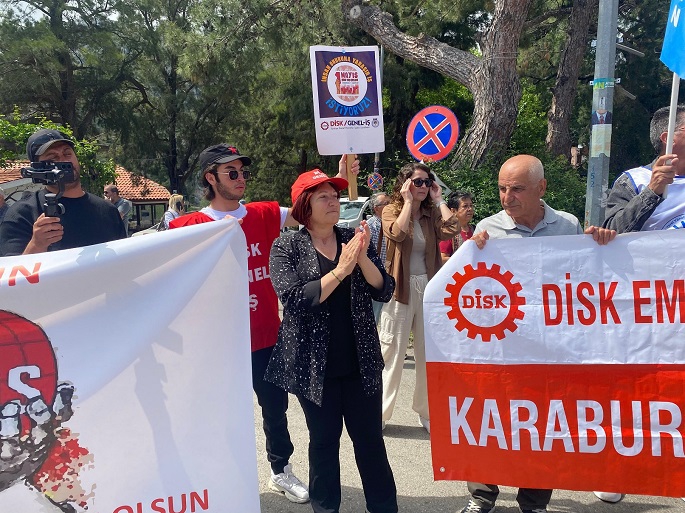 Karaburun Demokrasi Güçleri: Bize Her Yer Taksim!